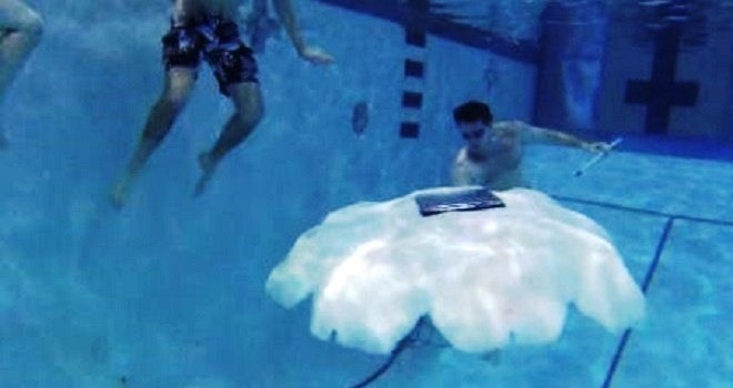 Crearon una medusa robot para vigilar el mar